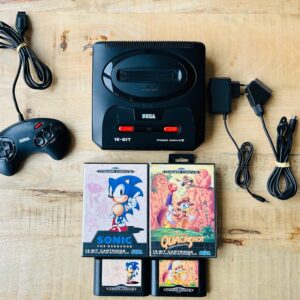 Sega Mega Drive 2 Konsole mit High Tech Scart + 1 Original Controller + Sonic The Hedgehog + Doanld Duck Quackshot + Zubehörpaket (SET)